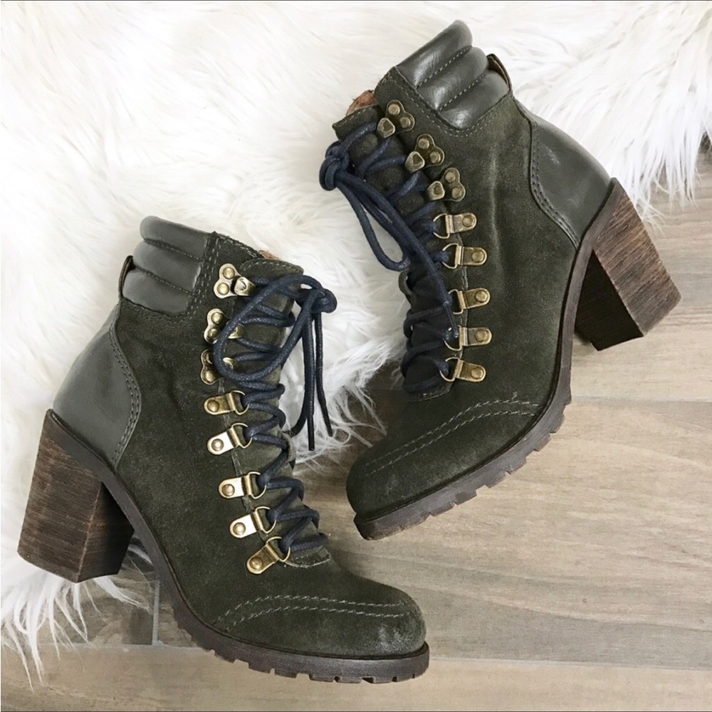 Lucky brand zip up booties